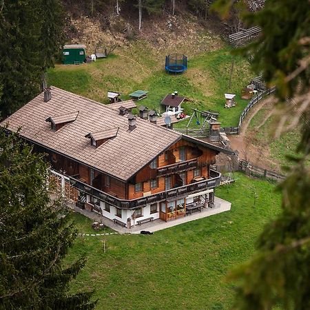 Haus Waldruhe Appartement Innichen Buitenkant foto