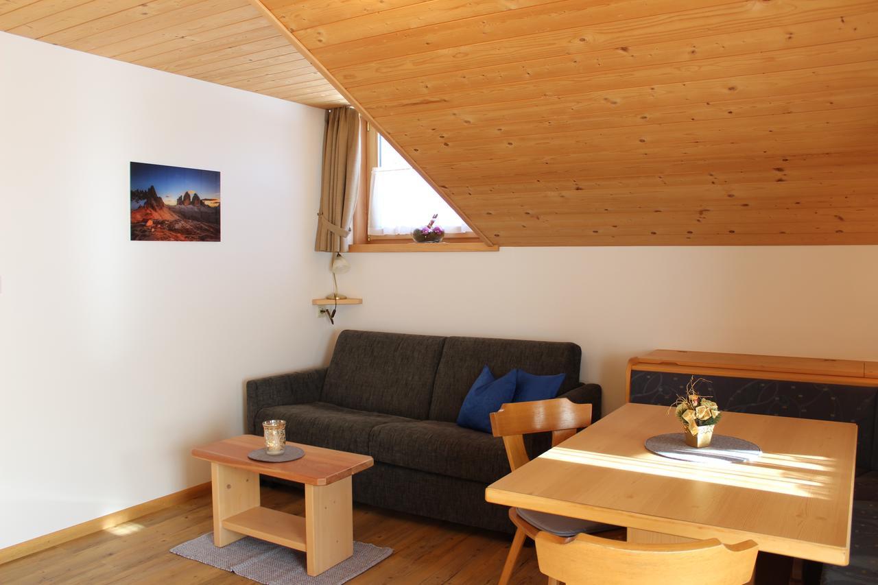 Haus Waldruhe Appartement Innichen Buitenkant foto